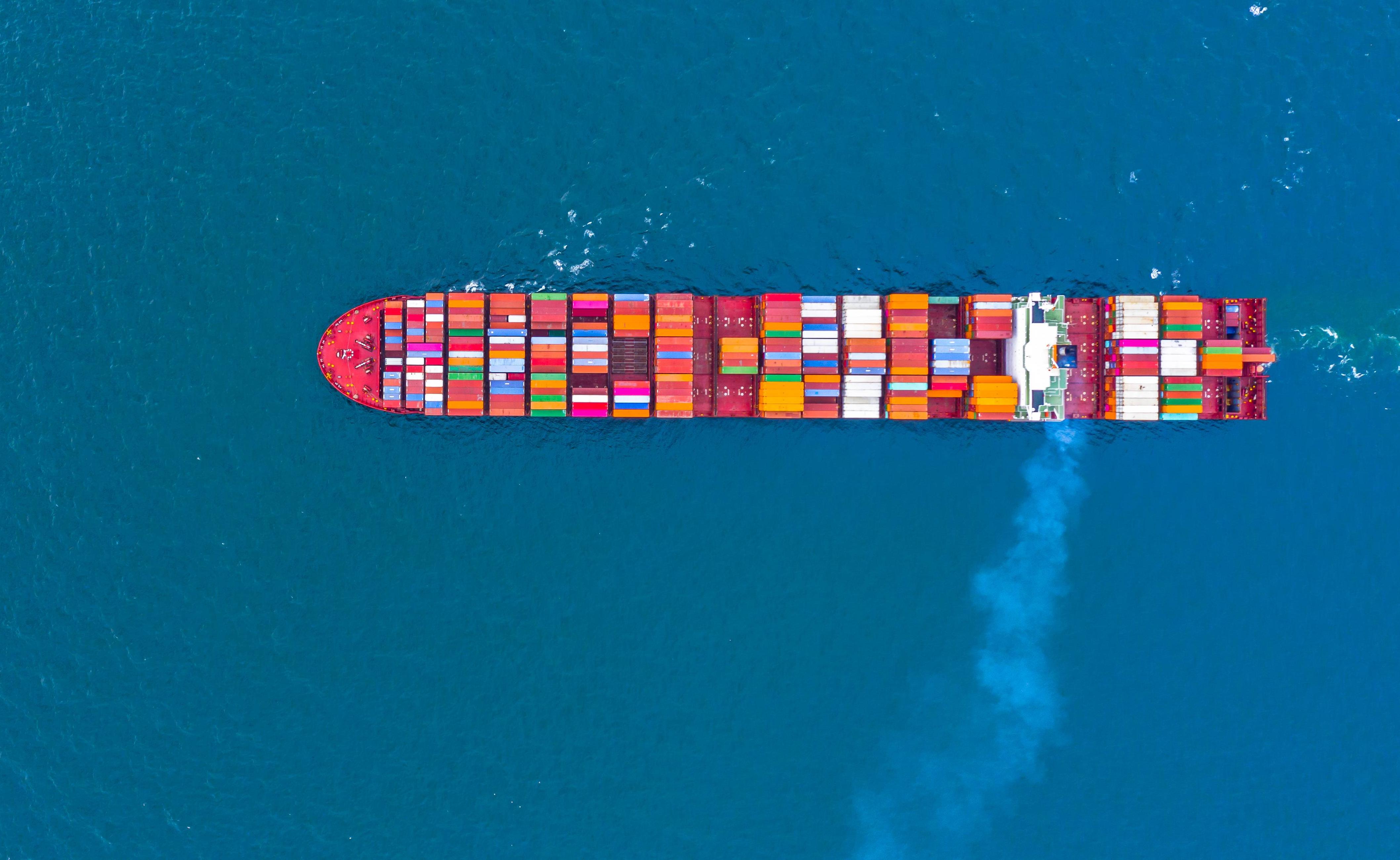 出海企業(yè)為何選擇雙層架構(gòu)ERP？SAP S/4HANA Cloud公有云如何平衡總部控制力與子公司靈活性，實(shí)現(xiàn)合規(guī)、降本、快速創(chuàng)新。涵蓋四大核心優(yōu)勢(shì)：標(biāo)準(zhǔn)化集成、敏捷部署、風(fēng)險(xiǎn)控制與本地化合規(guī)，助力企業(yè)全球化增長！